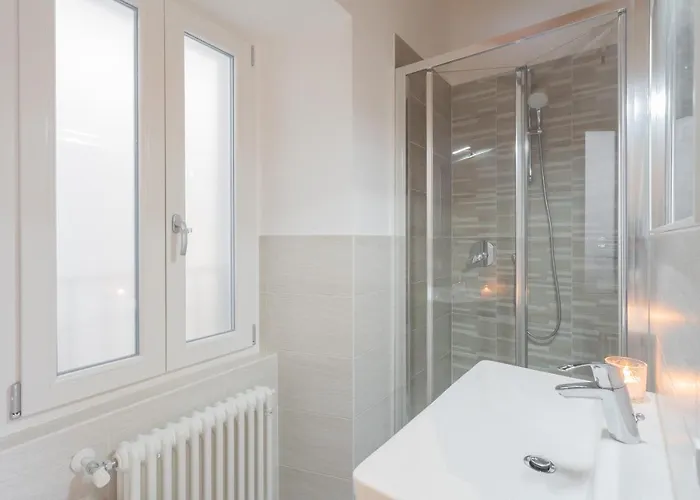 Pozzo Vertical With Garden And Parking By Rent Appartement *