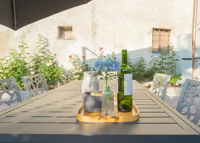 Pozzo Vertical With Garden And Parking By Rent Appartement Torno