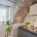 Pozzo Vertical With Garden And Parking By Rent דירה טורנו